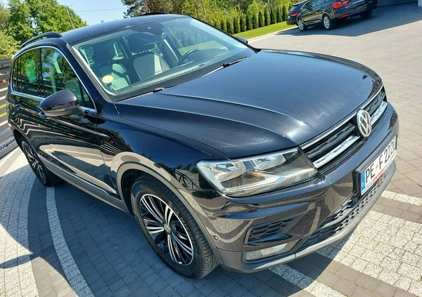 Volkswagen Tiguan cena 94900 przebieg: 102456, rok produkcji 2019 z Małogoszcz małe 106